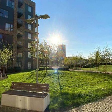 Luxury 2 Bed Ensuite 2 Bathroom Apartment East Croydon South Norwood Exterior foto